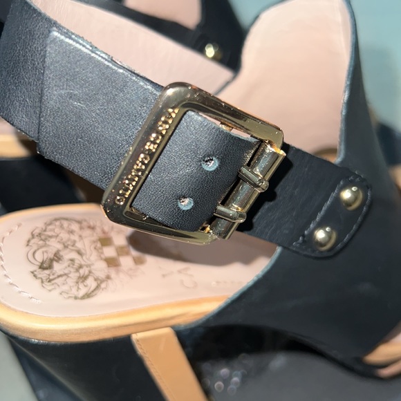 Vince Camuto Persh Platform Heels - Picture 6 of 7